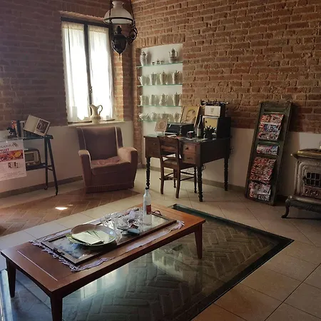 La Crota Guest house Asti